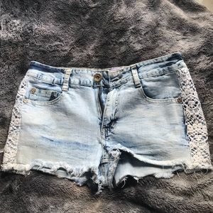 High wasted jean shorts
